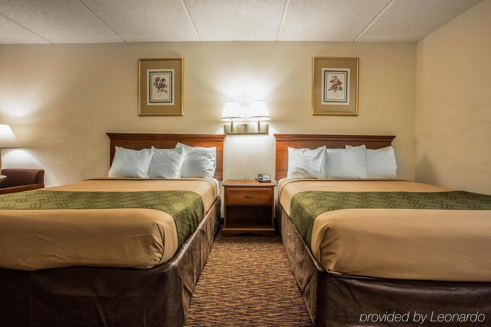 Econo Lodge Inn & Suites Lugoff Екстериор снимка